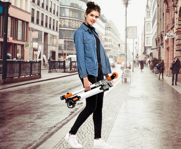 Airwheel mini electric scooter
